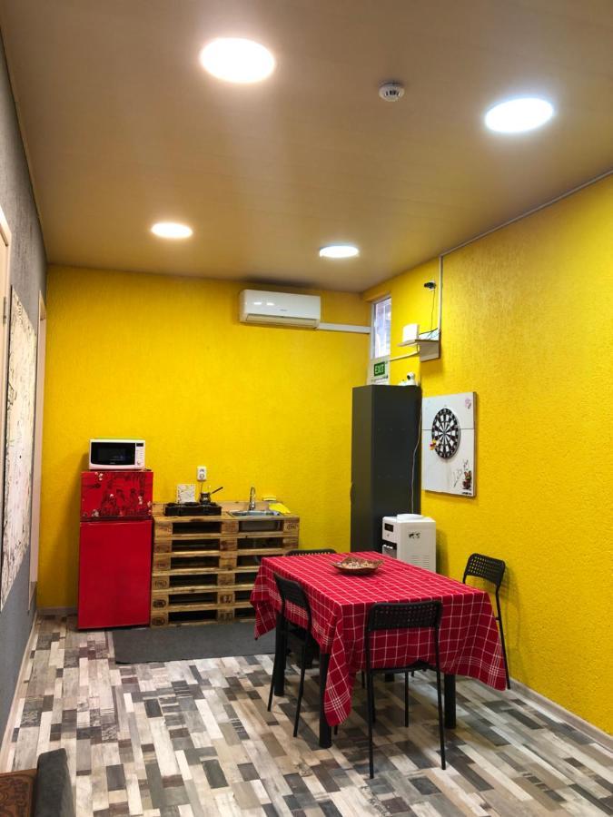 Hostel Suncity Batumi Exterior foto